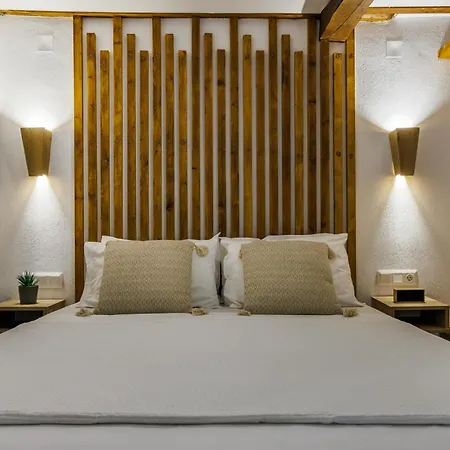 Solea - Bright Escape In *