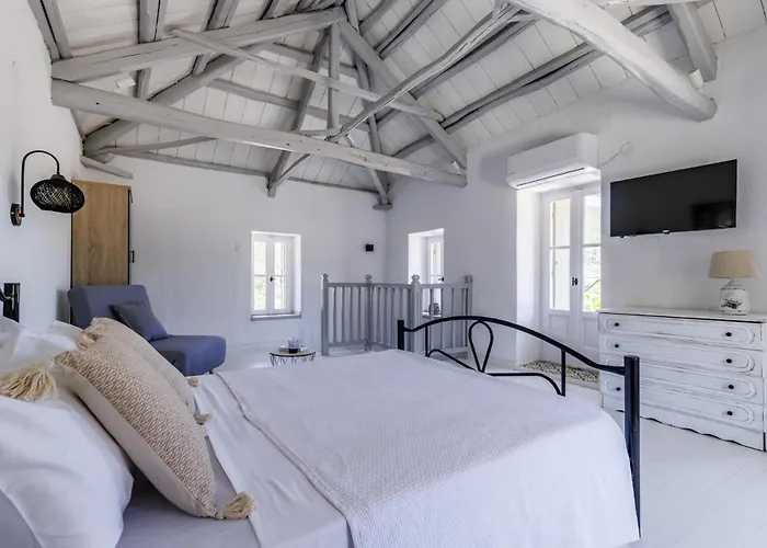 Solea - Bright Escape In